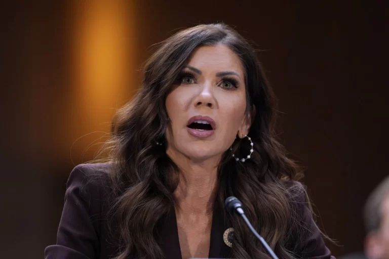 Trump nombra a Markwayne Mullin nuevo secretario de Seguridad Nacional tras salida de Noem