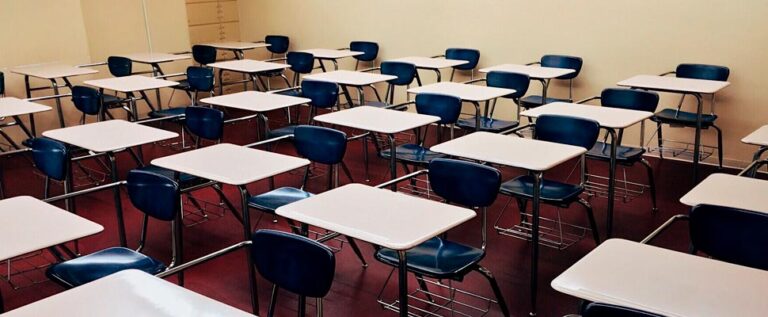 Refuerzan protocolos de seguridad en escuelas de Querétaro para prevenir venta de drogas