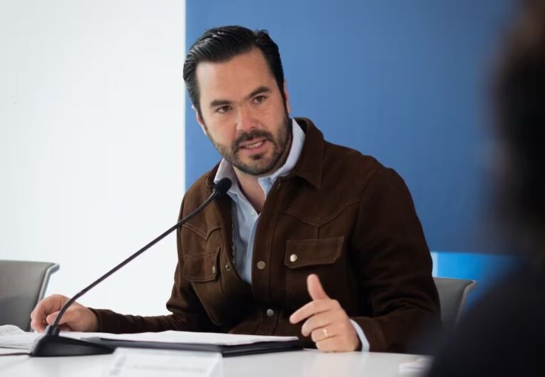 Mauricio Cárdenas levanta la mano para la alcaldía de Querétaro en 2027