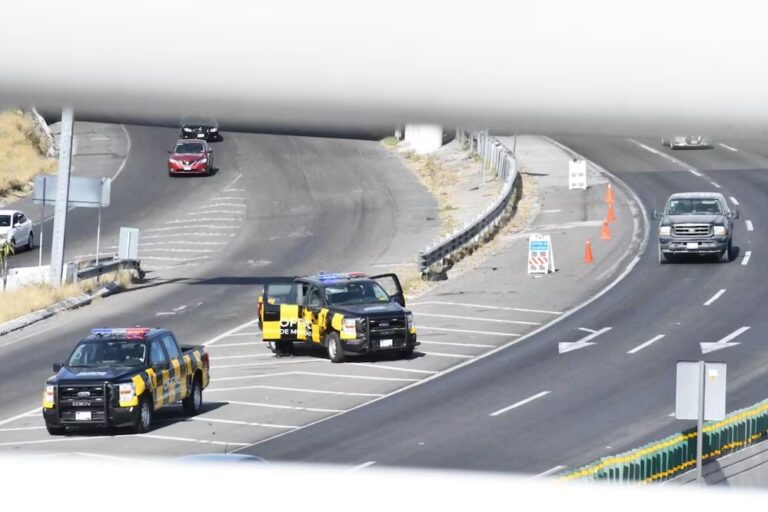 Refuerzan operativos carrusel en la autopista México-Querétaro para frenar accidentes