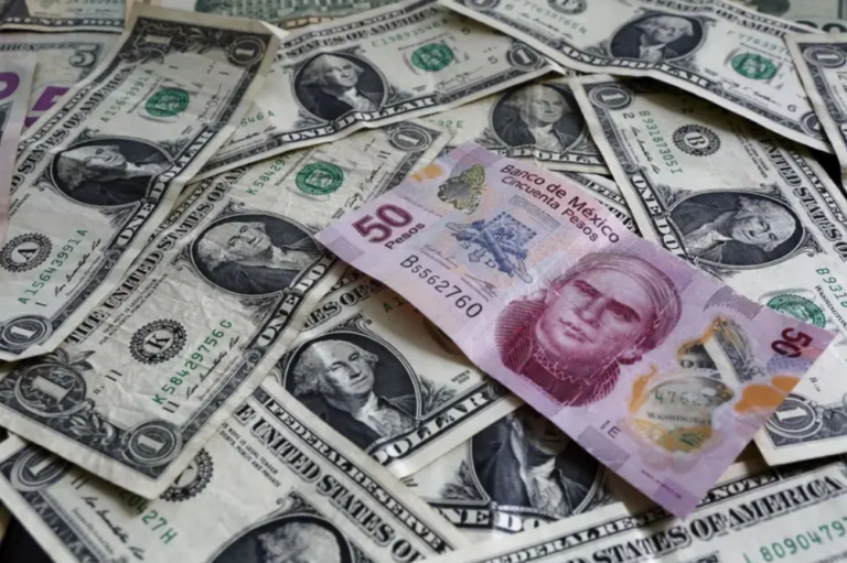 Dólar Sorprende A Veinte Pesos
