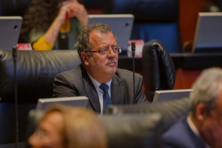 Crisis en Morena: Pedro Haces y Gilberto Herrera se enfrentan por presunto fraude en Querétaro