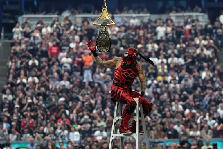 Penta Zero Miedo hace historia: Retiene el Campeonato Intercontinental en WrestleMania 42