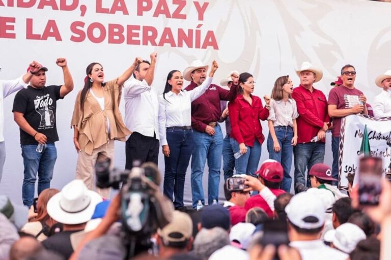 Morena moviliza a 20 mil personas en Chihuahua y exige juicio político contra Maru Campos