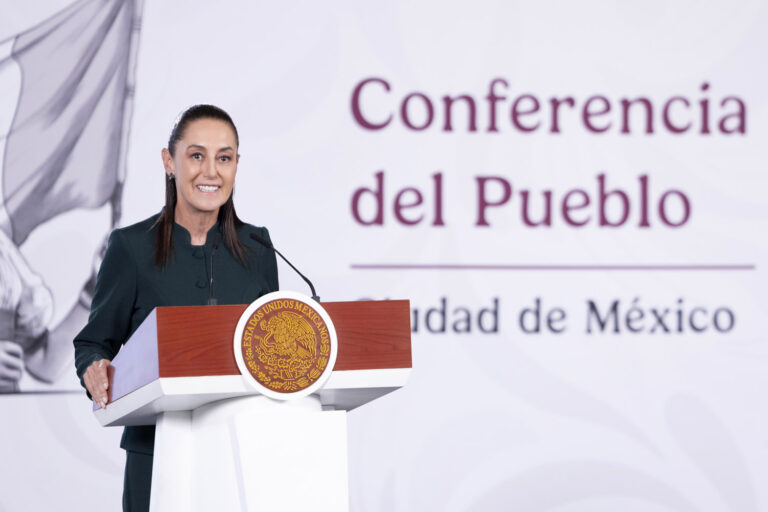Sheinbaum Desmiente Informantes de Morena en Estados Unidos