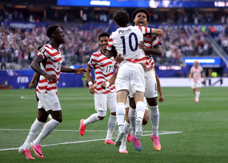 Estados Unidos debuta con histórica goleada 4-1 sobre Paraguay en el arranque del Grupo D del Mundial 2026