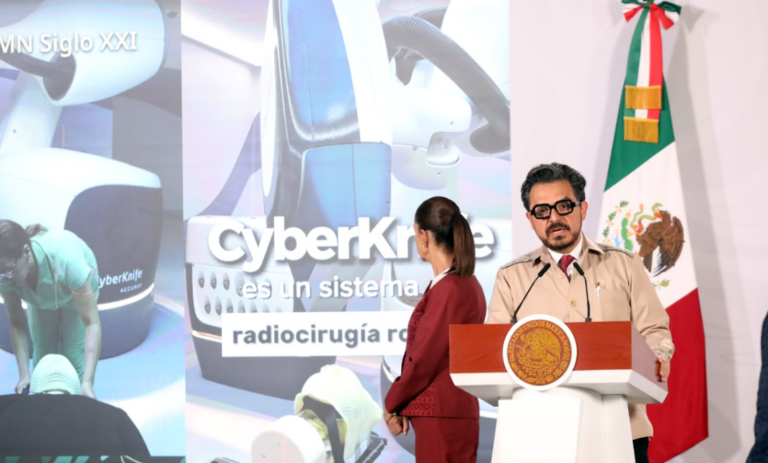 Director del IMSS destaca el impacto de la cirugía robótica y la tecnología avanzada en la atención médica nacional