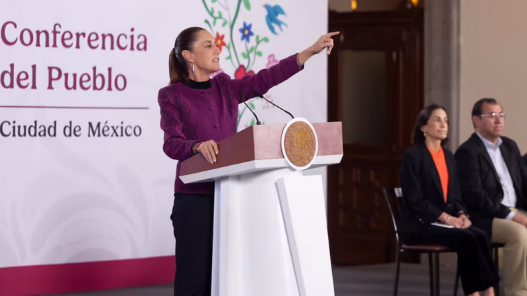 Claudia Sheinbaum exige llamado de atención a Manuela Obrador tras insultar a Donald Trump