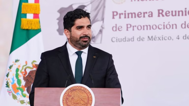 Congreso ratifica a Roberto Lazzeri como embajador de México en Estados Unidos