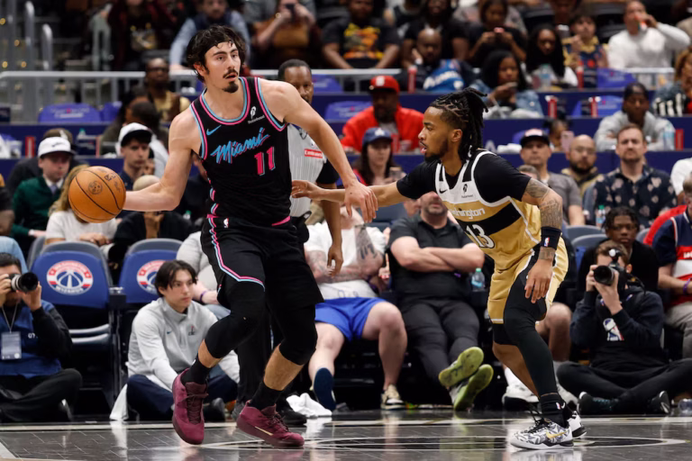 Jaime Jáquez Jr. es intercambiado a los Milwaukee Bucks en un megaoperación por Giannis Antetokounmpo