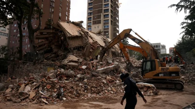 Crisis humanitaria en Venezuela: Terremotos de magnitud superior a 7 grados dejan 589 muertos y miles de heridos