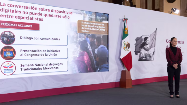 Yoyo, trompo y resorte: la apuesta del Gobierno de México contra el exceso de pantallas en las escuelas