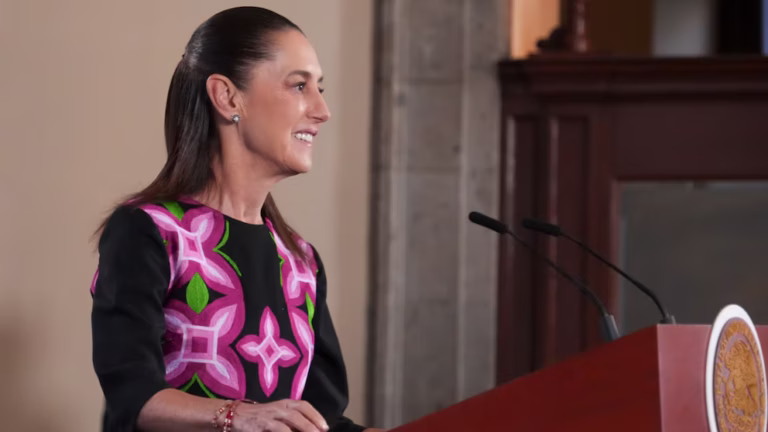 Sheinbaum defiende la honestidad de los aspirantes tras irregularidades en el examen de la UNAM