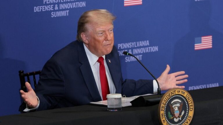 Donald Trump ordena reanudación de controles de tránsito del ICE para acelerar deportaciones