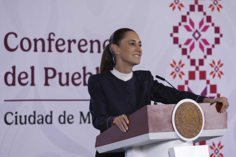 Claudia Sheinbaum cuestiona aspiración presidencial de Francisco García Cabeza de Vaca desde el extranjero