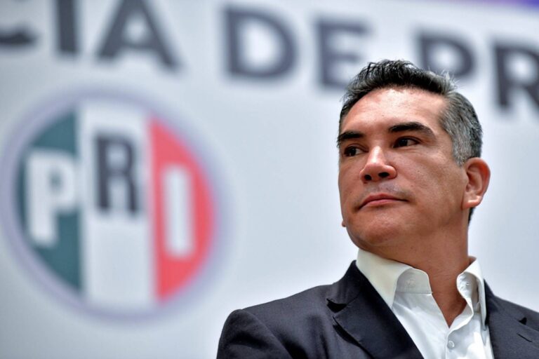 Alejandro Moreno denuncia a tres consejeros del INE ante el Departamento de Estado de EE. UU.