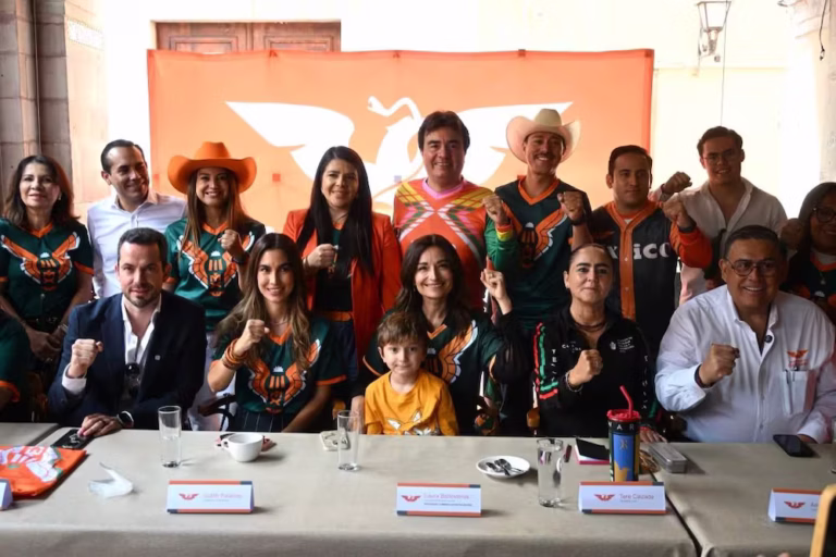 Laura Ballesteros asume la dirigencia de Movimiento Ciudadano en Querétaro rumbo a 2027