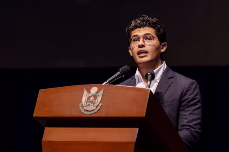 Atiende el CECA en Querétaro el primer caso de adicción a dispositivos digitales