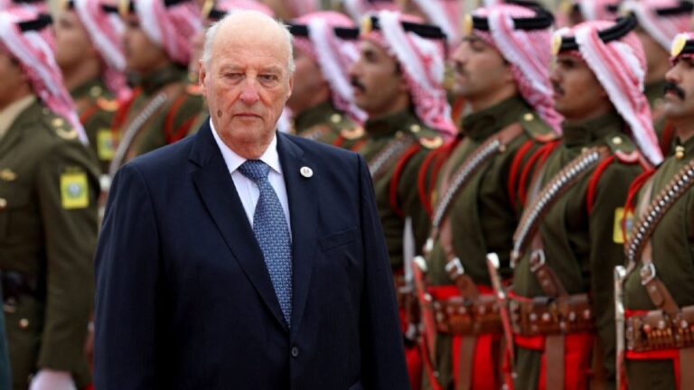Muere el rey Harald V de Noruega a los 89 años; le sucede su hijo Haakon VIII