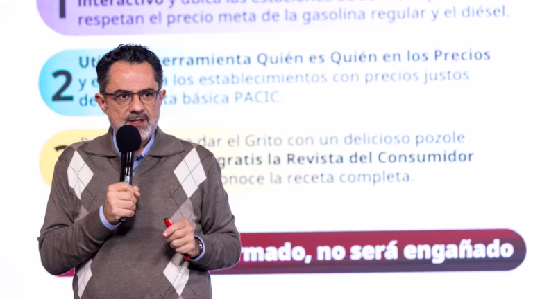 Profeco revisará cargos por servicio de Ticketmaster tras denuncias de cobros no informados