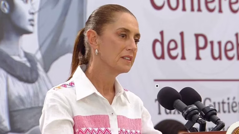 Claudia Sheinbaum defiende a la educación pública con resultados de la prueba PISA 2025