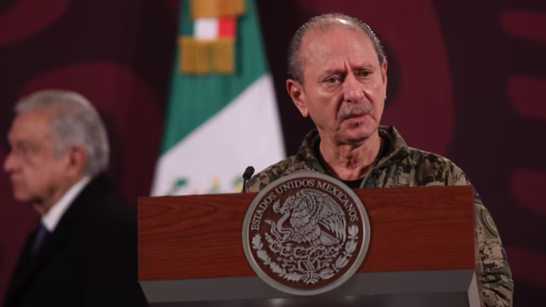 Desclasifican declaración patrimonial del exsecretario de Marina Rafael Ojeda tras reserva presupuestada hasta 2030