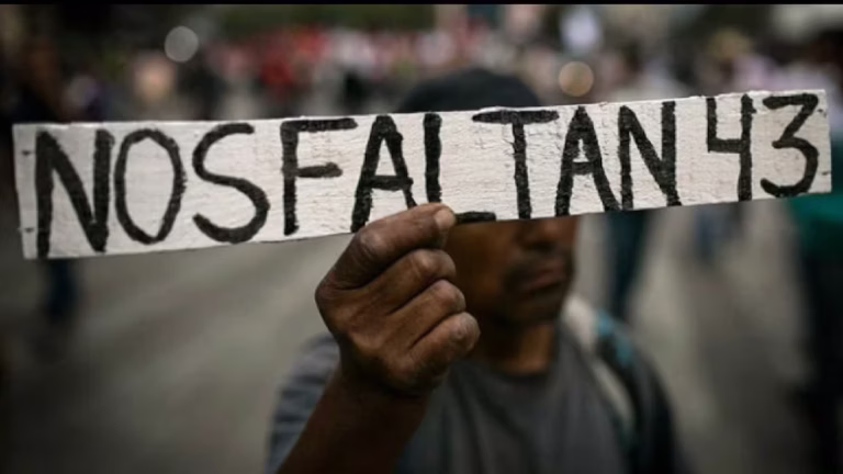 Ernestina Godoy presentará informe sobre el caso Ayotzinapa con nuevas líneas de investigación