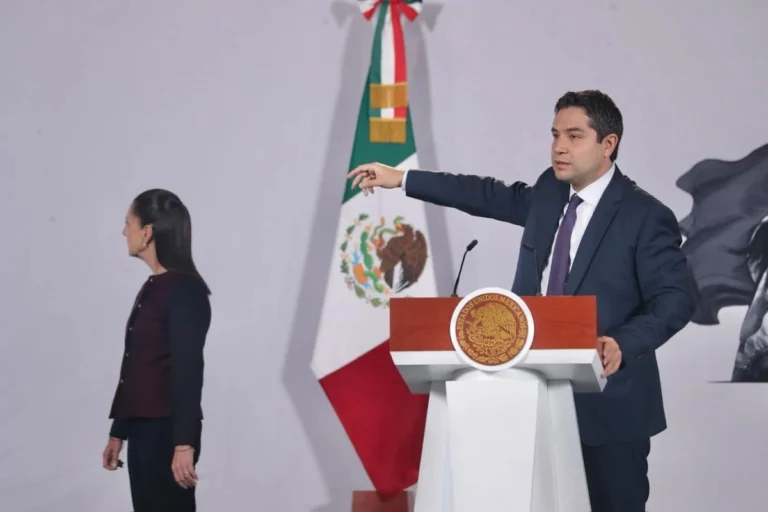 Bloquean más de 38 mil empresas ‘factureras’ entre 2024 y 2026