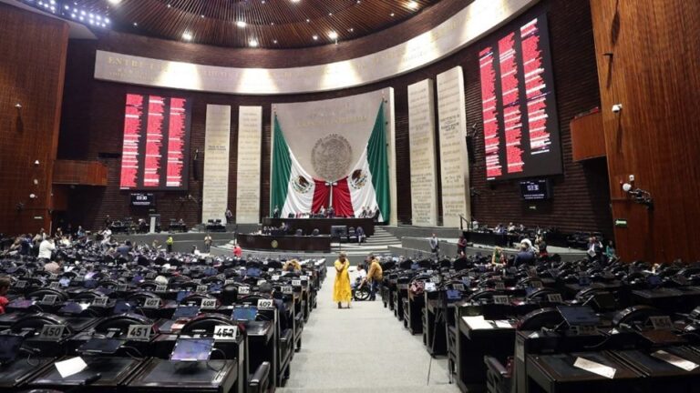 Diputados aprueban reforma que prohíbe la doble nacionalidad a candidatos a la Presidencia y gubernaturas