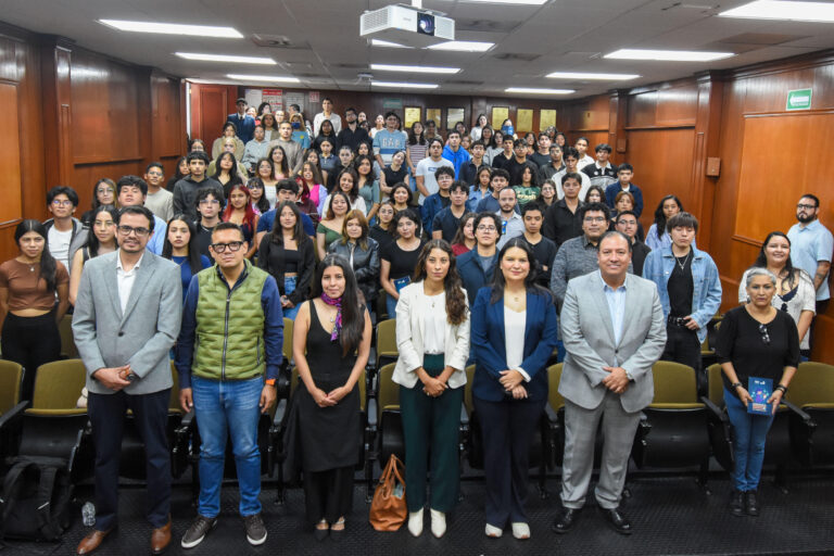 IEEQ realiza jornada sobre violencia digital político-electoral en la UAQ