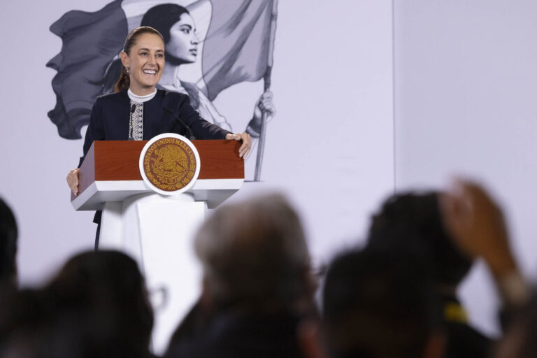 Claudia Sheinbaum destapa fraudes en pensiones del IMSS y anuncia regulaciones estrictas a la Modalidad 40