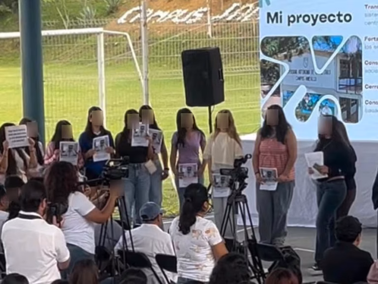 UAQ rescinde contrato a docente del Plantel Jalpan tras denuncias por violencia de género