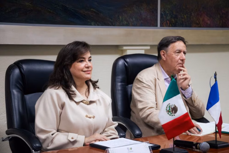 Rectora de la UAQ ofrece apertura al diálogo ante protestas estudiantiles