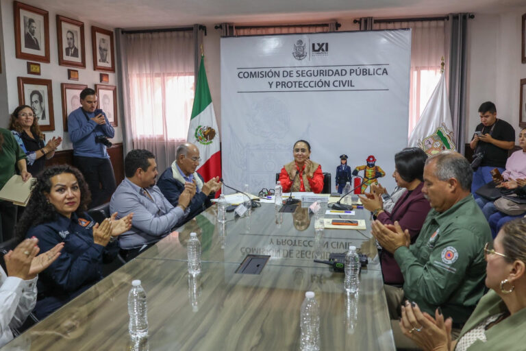 Aprueban regulación de gruas y actualización del Atlas de Riesgo en Querétaro