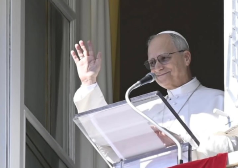 El papa León XIV es operado con éxito de un tumor en el pulmón en Roma